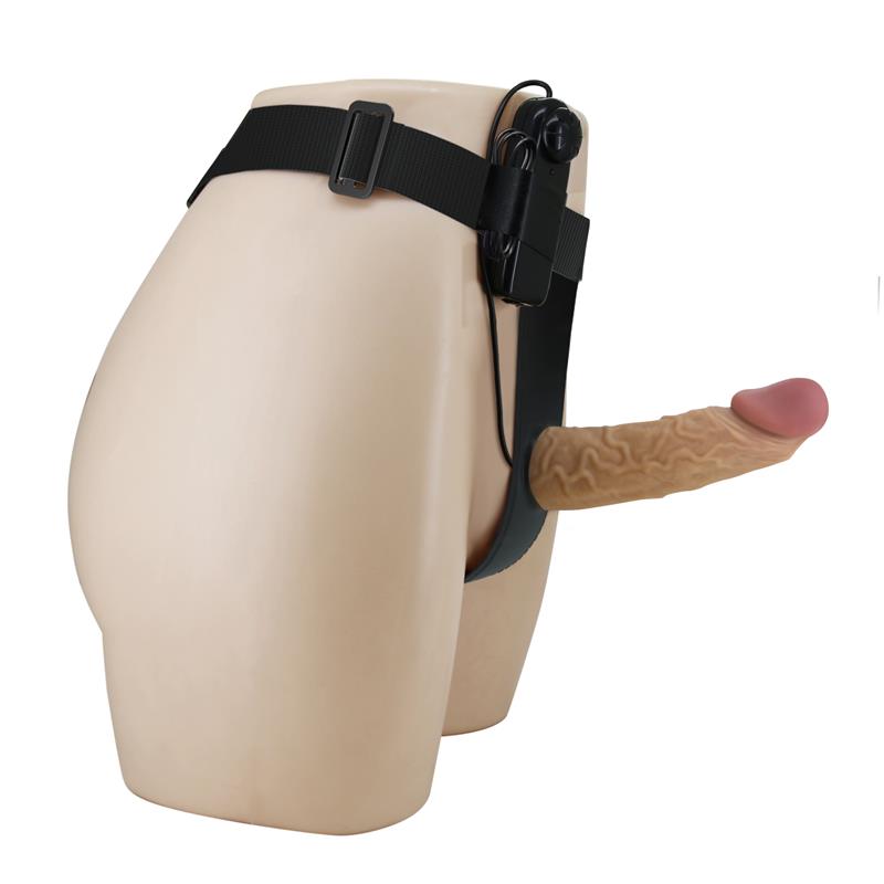 Draven Arnes con Dildo Hueco con Vibracion